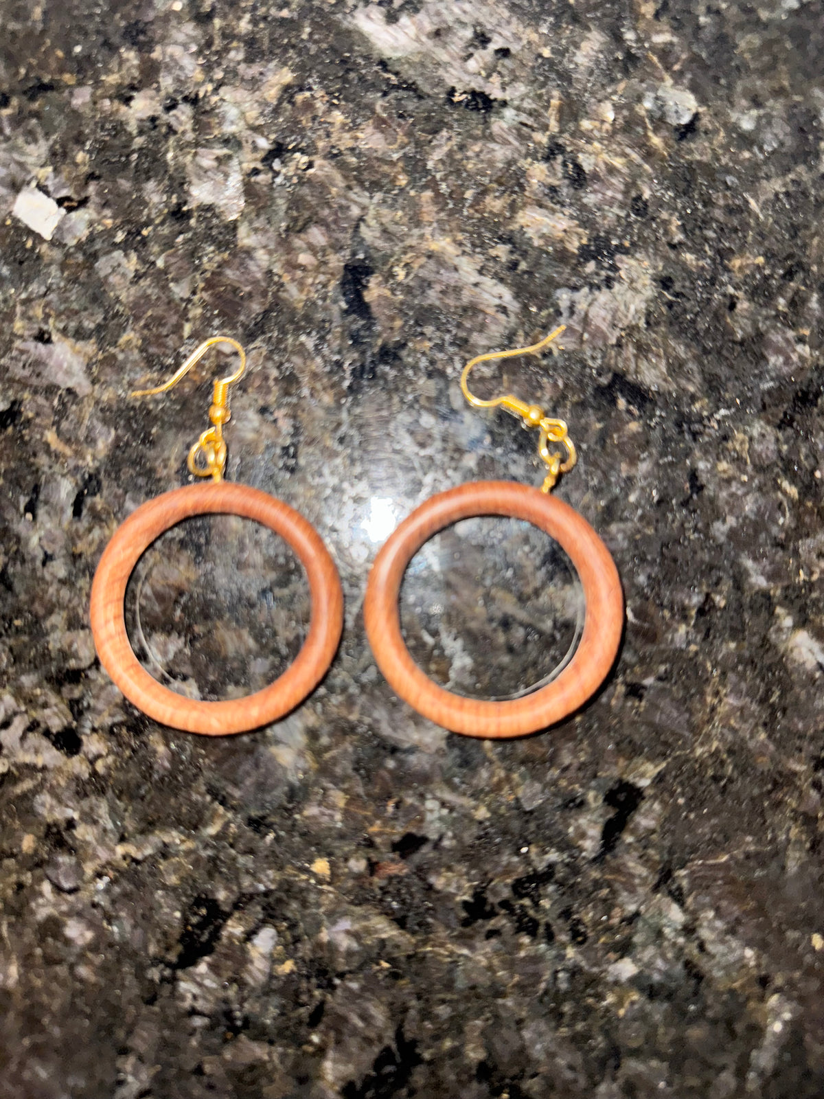 Wood hoop earings